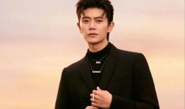 最新爆料男明星,神秘男星新恋情曝光，细节令人咋舌