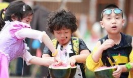 娱乐吃瓜的照片