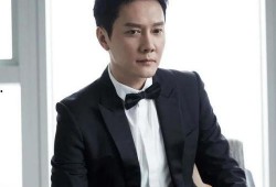 最新爆料男明星,神秘男星新恋情曝光，细节令人咋舌